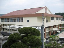 新体育館外観